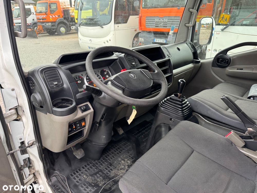 Renault Maxity Wywrotka Krata Najazd na Bliźniaku 3.5t na Haku Brygadówka - 26