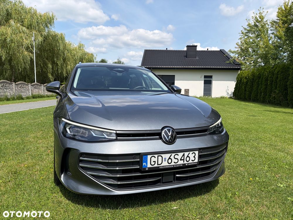 Volkswagen Passat - 2
