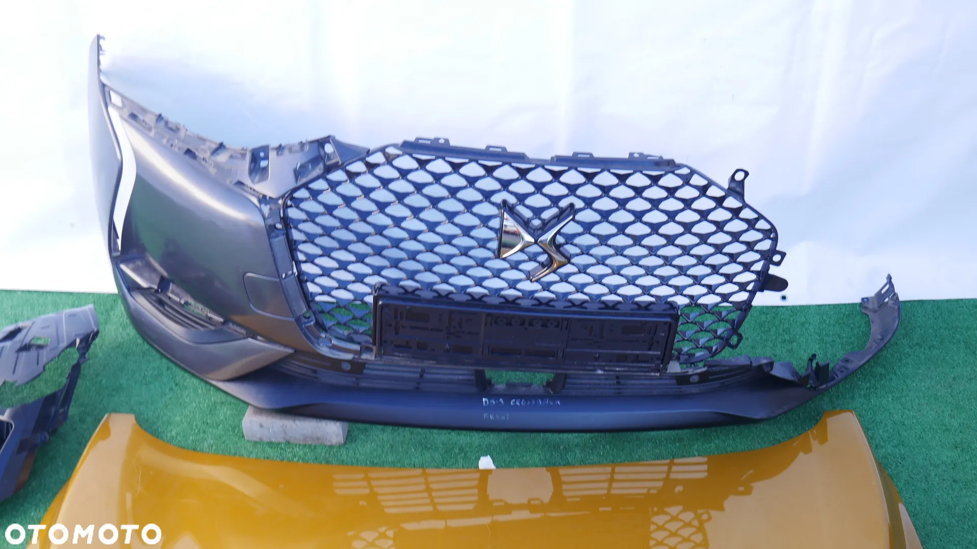 DS3 CROSSBACK MASKA ZDERZAK GRILL LAMPA LEWA PRAWA  LED DRL - 13