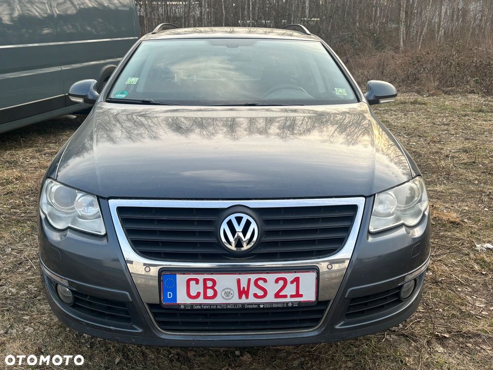 Volkswagen Passat 1.8 TSI Trendline - 2