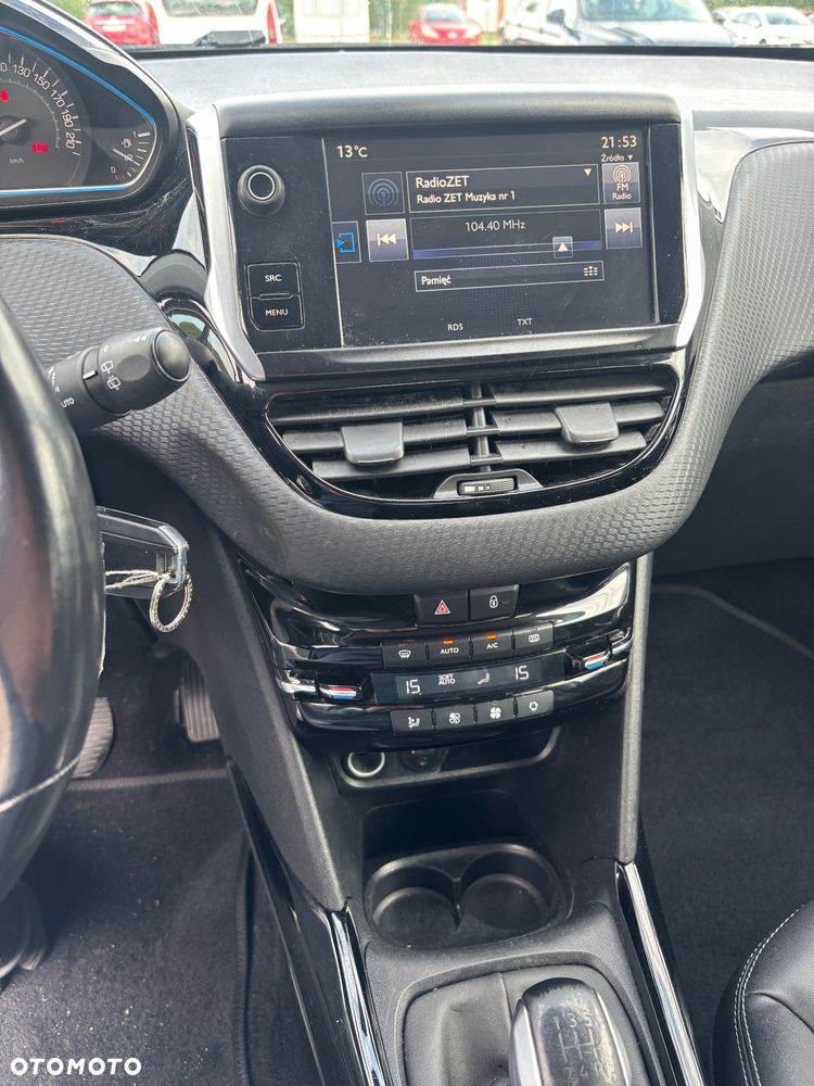Peugeot 2008 82 VTI Allure - 15