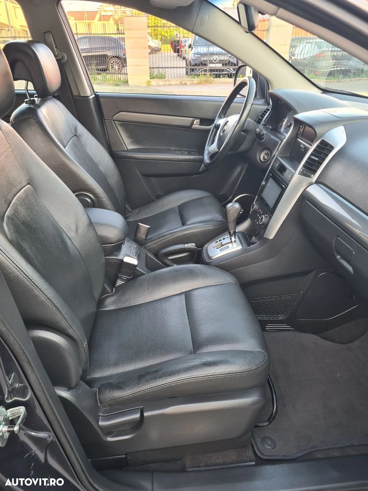 Chevrolet Captiva 2.0 4WD 7 Sitzer Automatik LT - 19