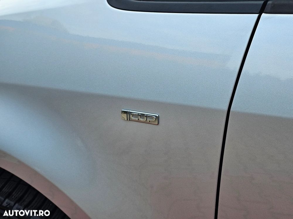 Volkswagen Touran 1.6 TDI DPF BlueMotion Technology DSG Cup - 26