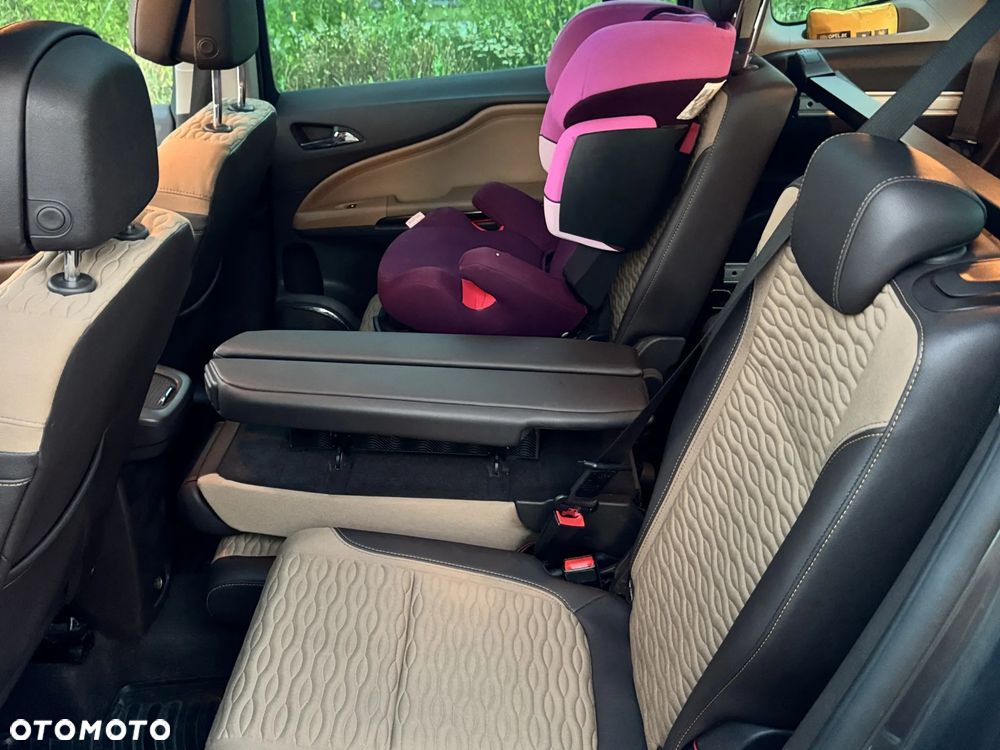 Opel Zafira 2.0 CDTI Cosmo - 23