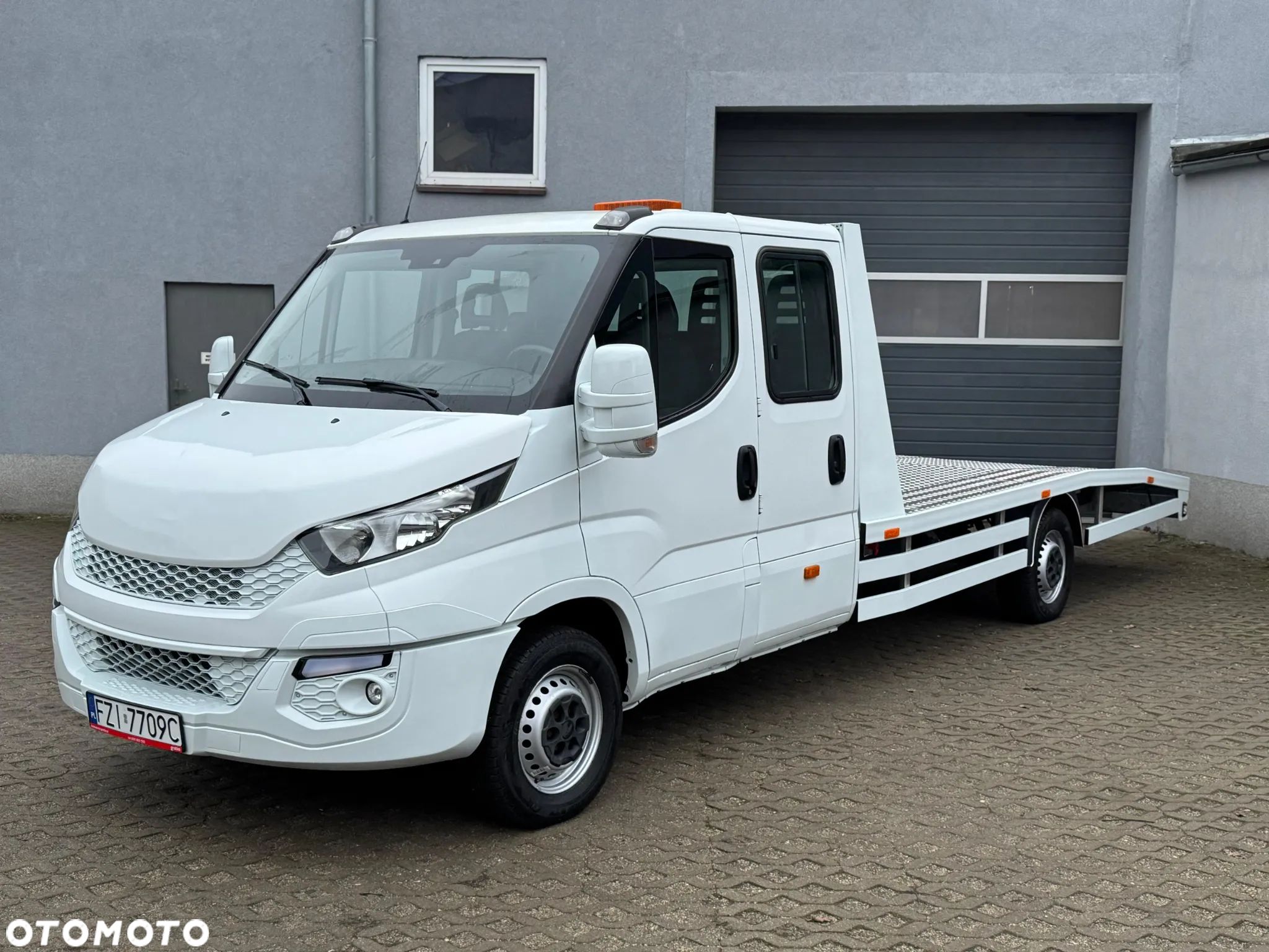 Iveco Daily 35S14D - 1