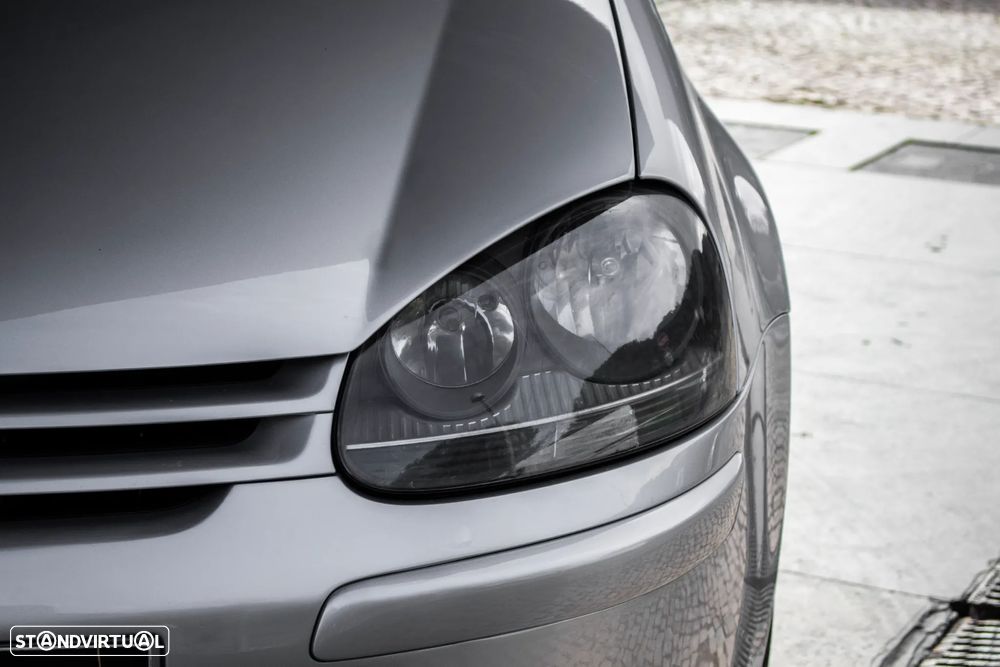 VW Golf 1.6 FSi Confortline - 3