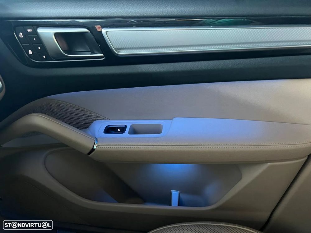 Porsche Cayenne E-Hybrid - 19