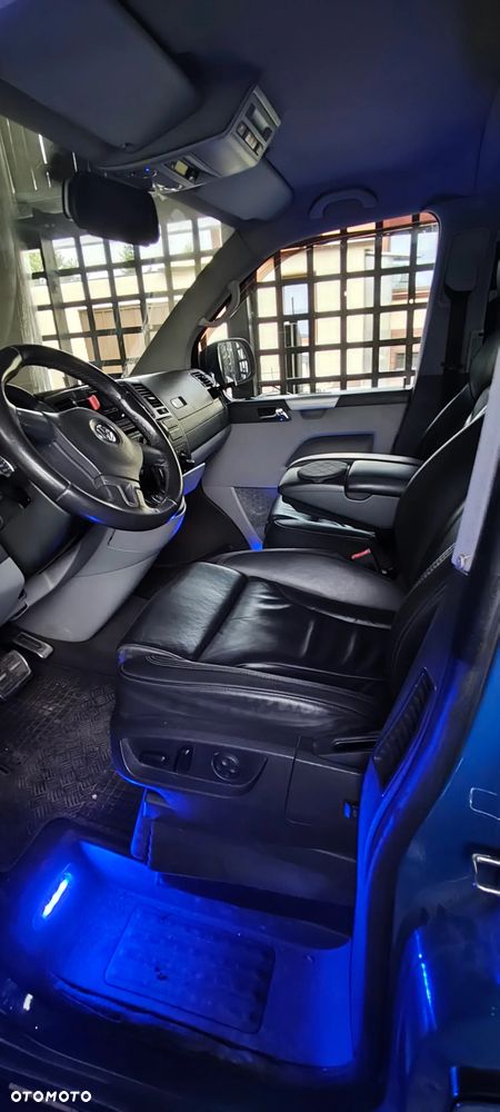 Volkswagen Transporter - 19