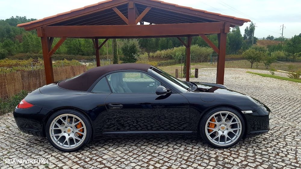Porsche 911 Série F - 1