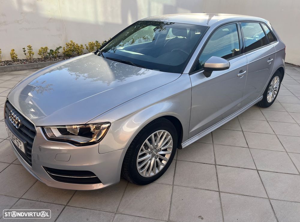 Audi A3 Sportback 1.6 TDI Advance - 5