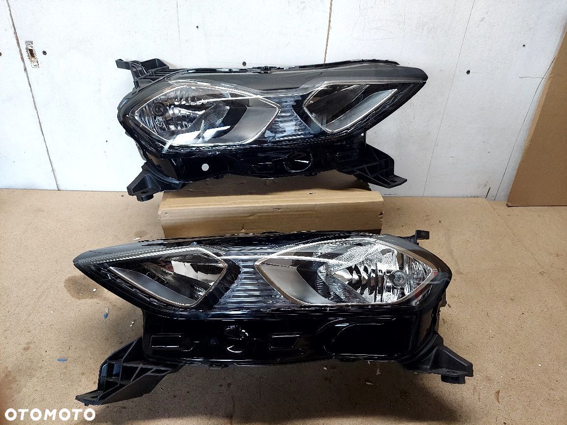 Lampa lewa prawa CITROEN DS3 CROSSBACK zwykła  oryginalna EUROPA - 1