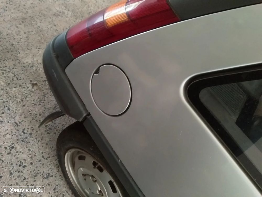 Renault 5 1.0 Five - 5