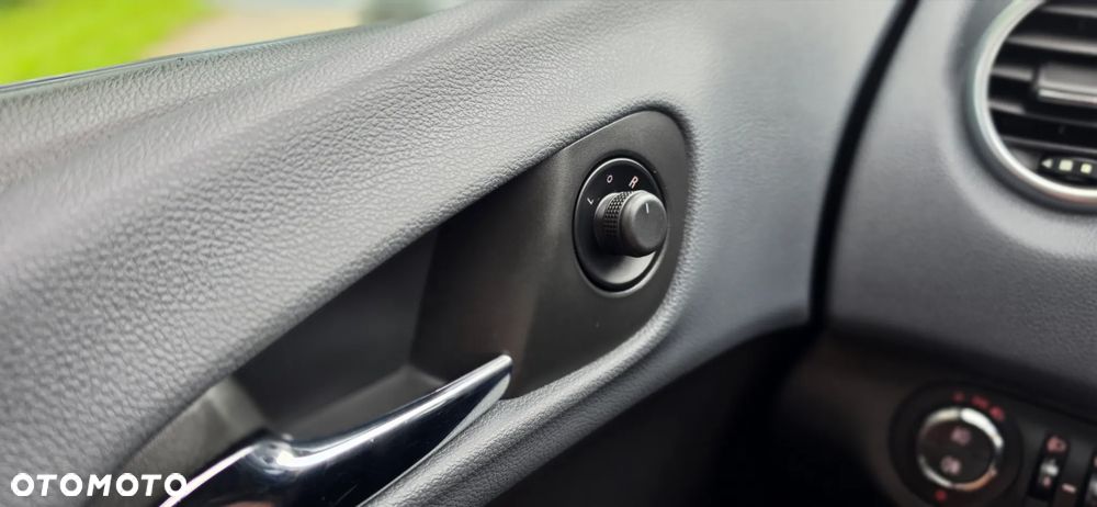 Opel Meriva - 33