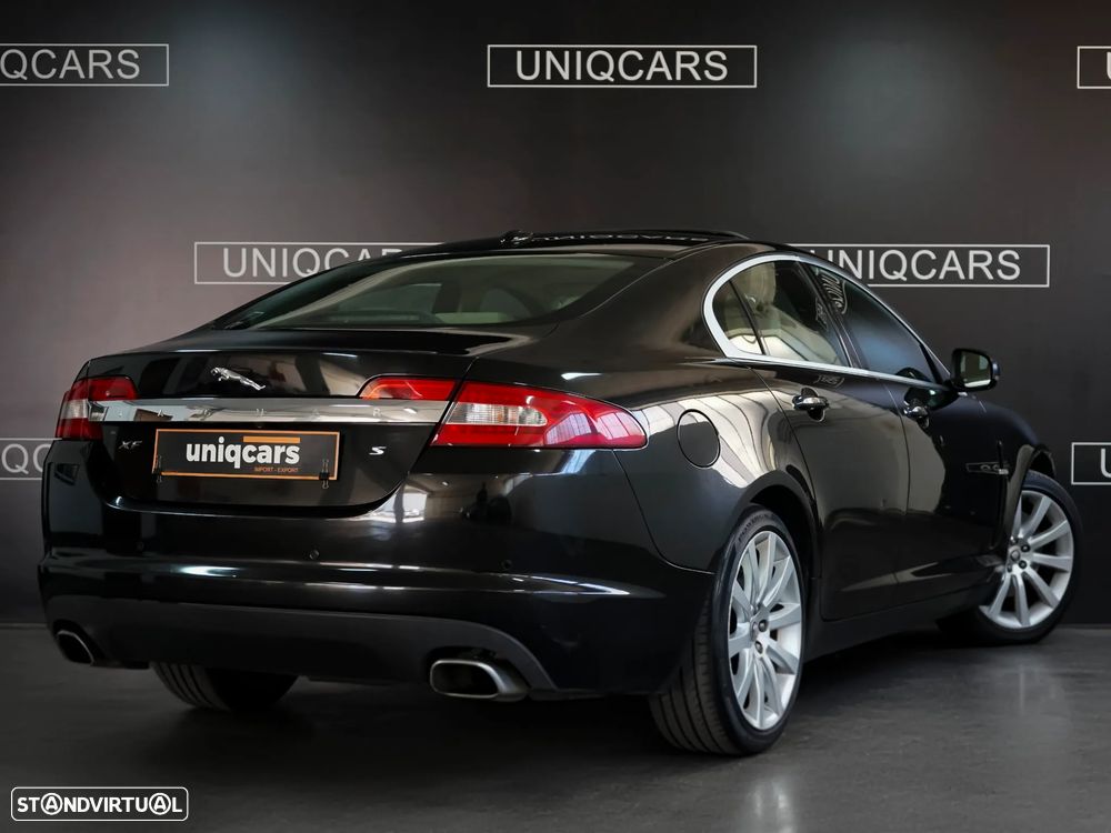 Jaguar XF 3.0 D V6 S Premium Luxury - 6