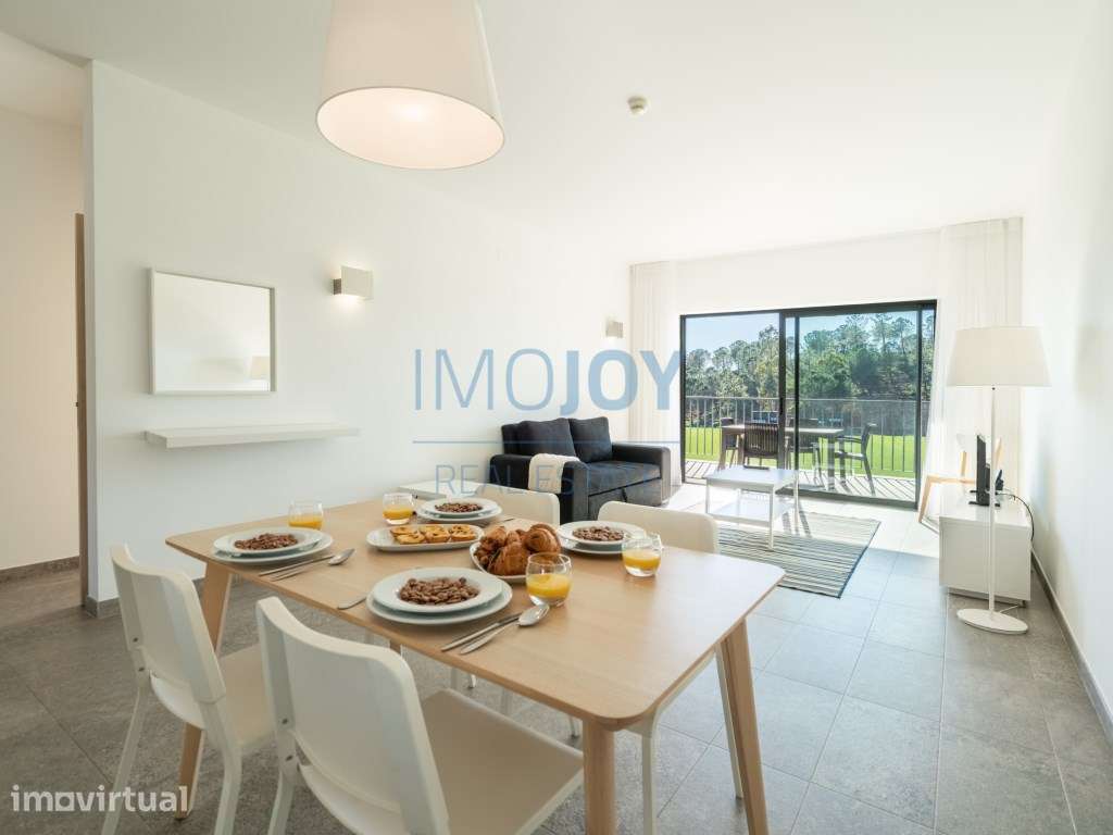Apartamento T2 Localizado no Algarve Race Resort em Portimão - Grande imagem: 3/54