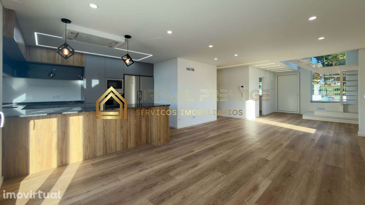 Moradia T4 moderna na Charneca da Caparica com piscina, jardim e ga... - Grande imagem: 4/36