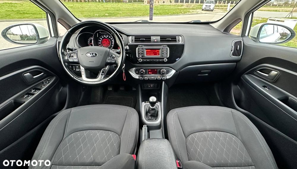 Kia Rio 1.2 Dream Team Edition - 5