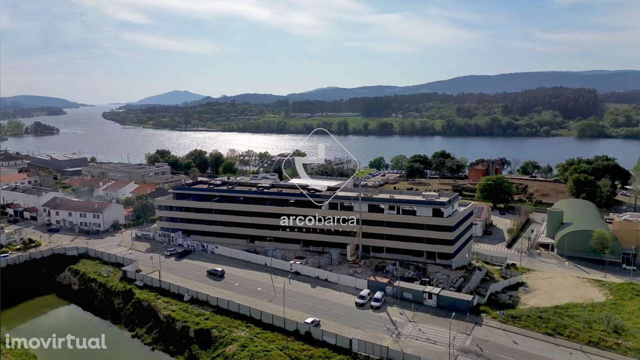Apartamento em fase de construção, junto ao rio - Vila Nova de Cerveir - Grande imagem: 2/21