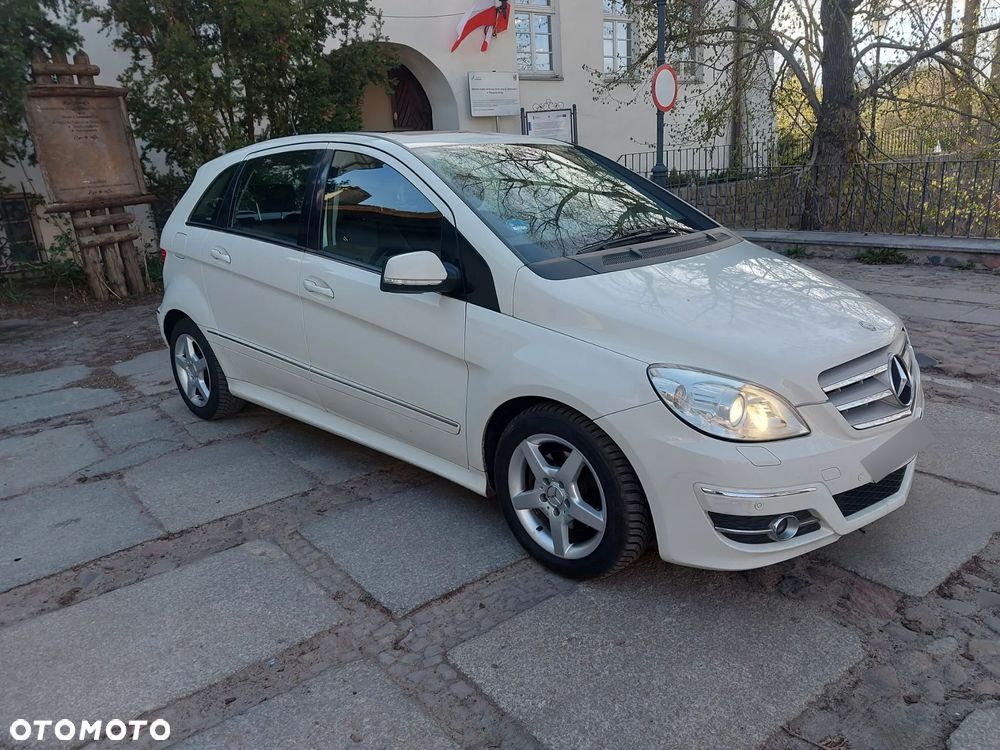 Mercedes-Benz Klasa B 200 CDI DPF SPORT EDITION - 3