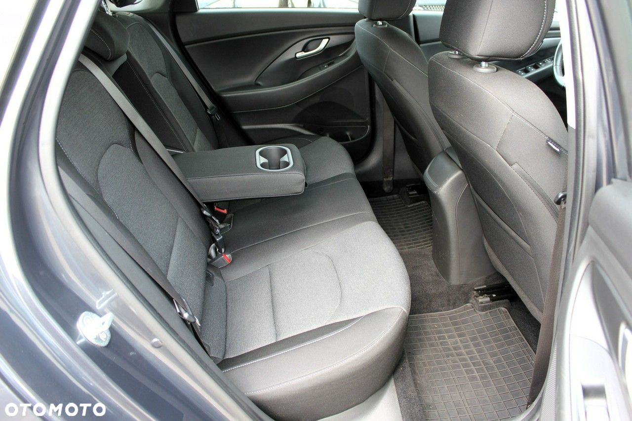Hyundai i30 1.5 DPI Comfort - 9