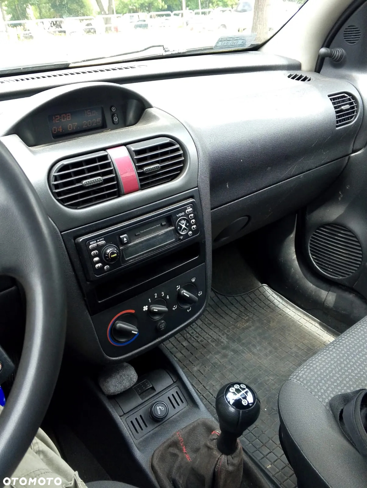 Opel Corsa 1.7 DI Start - 8