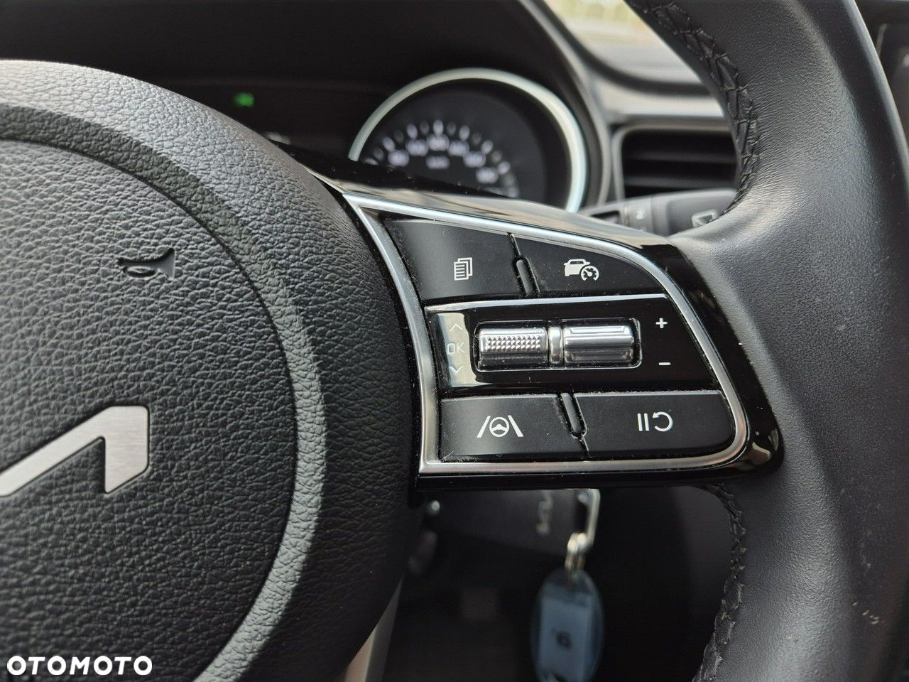 Kia Ceed - 22
