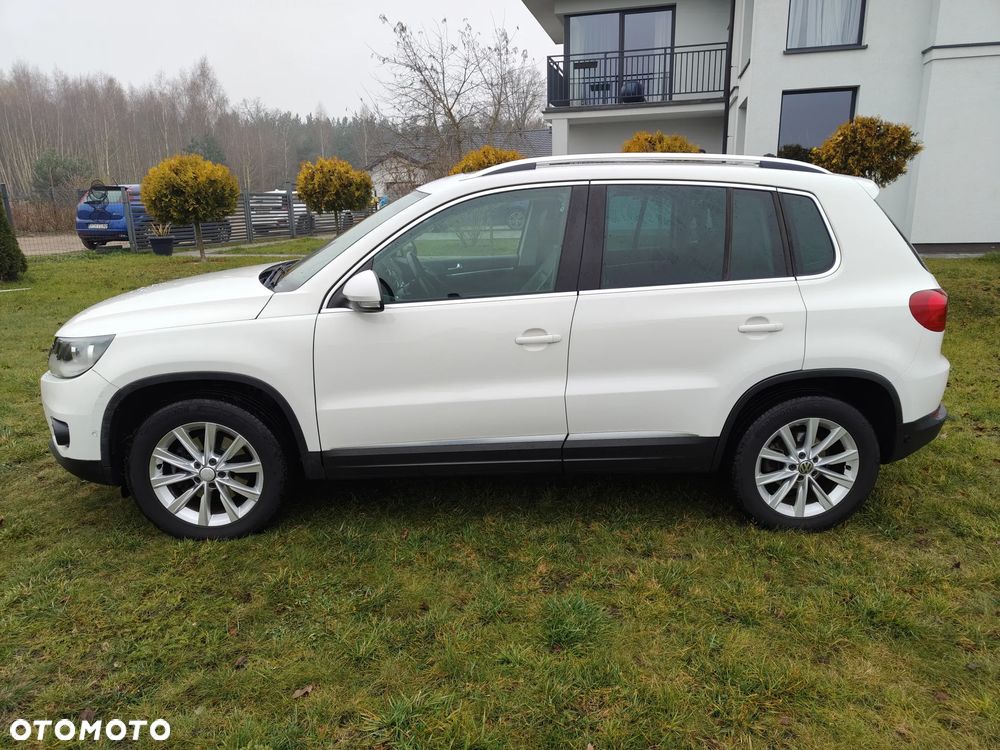 Volkswagen Tiguan - 5