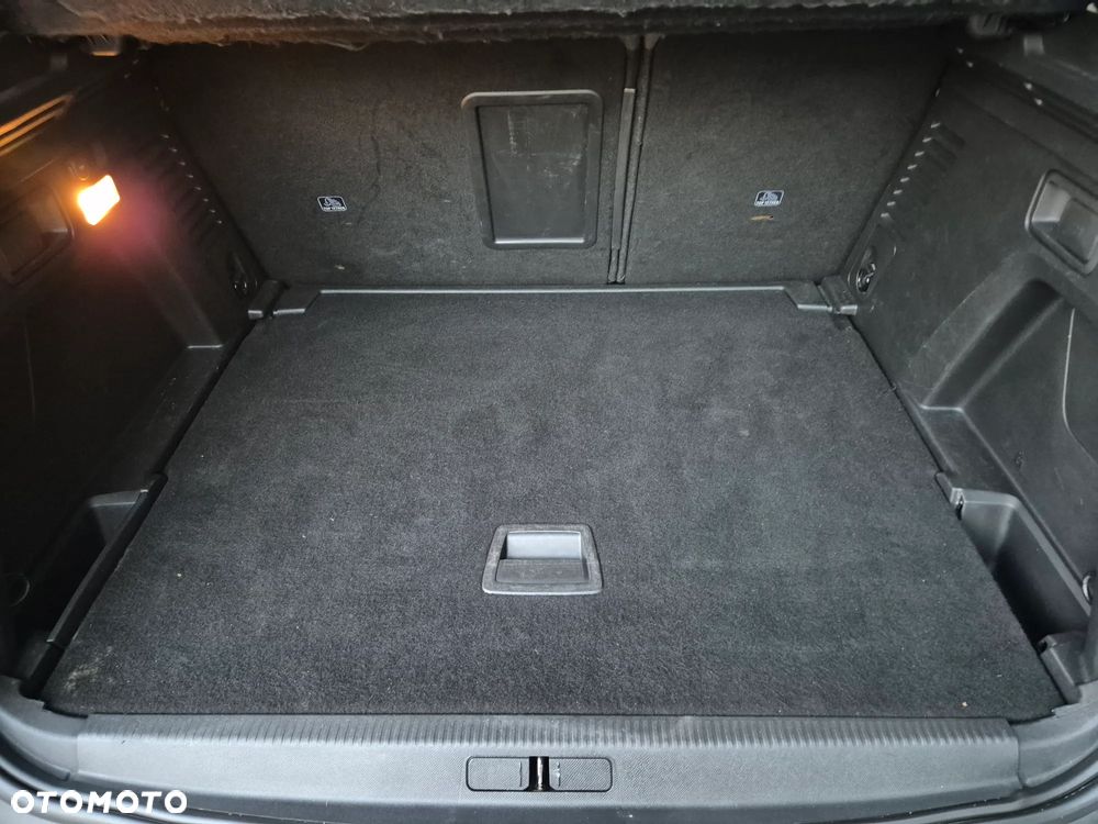 Peugeot 3008 BlueHDi 180 Stop & Start EAT6 GT - 9