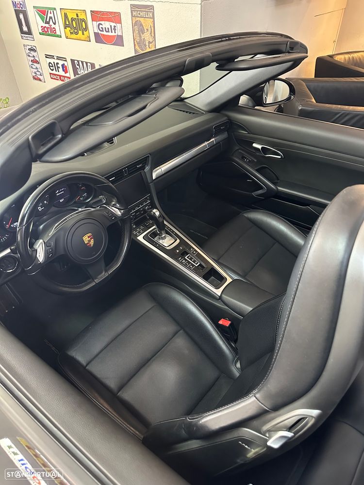 Porsche 911 Série F - 7