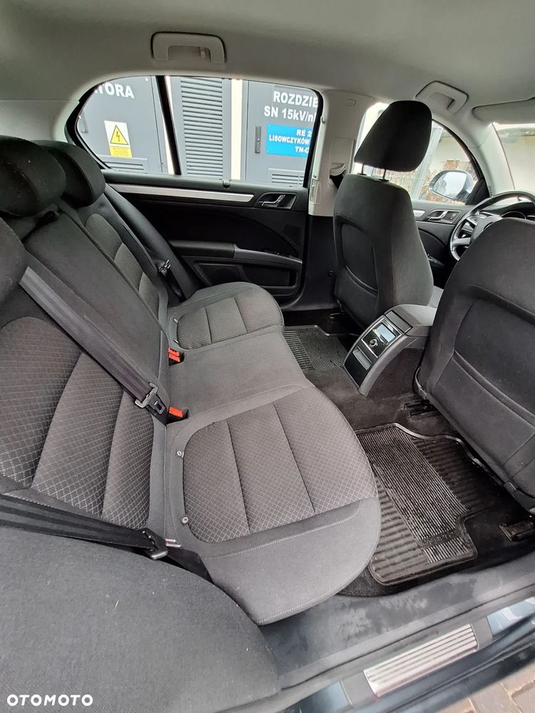 Skoda Superb 1.8 TSI Ambition - 26