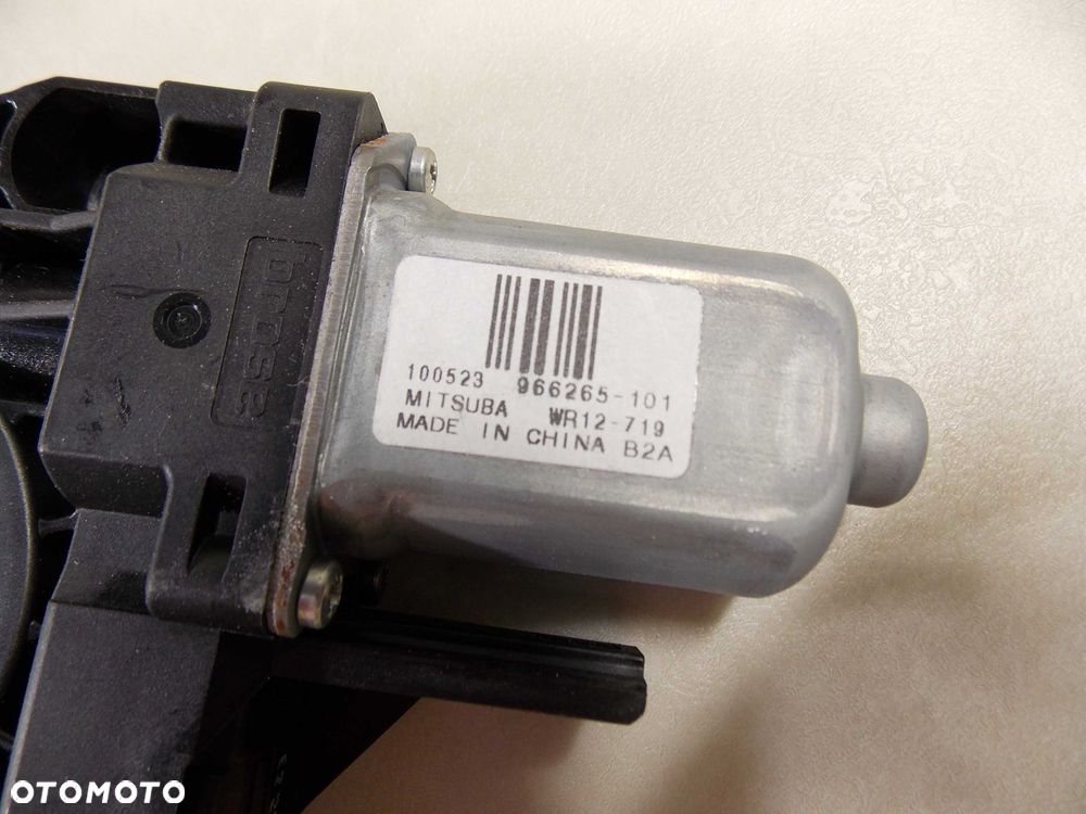 VOLVO XC60 S60 II 08-17 SILNICZEK SZYBY LEWY TYL 966265101 - 5