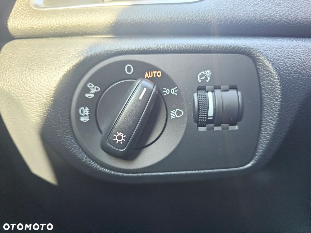 Audi Q3 2.0 TDI - 18