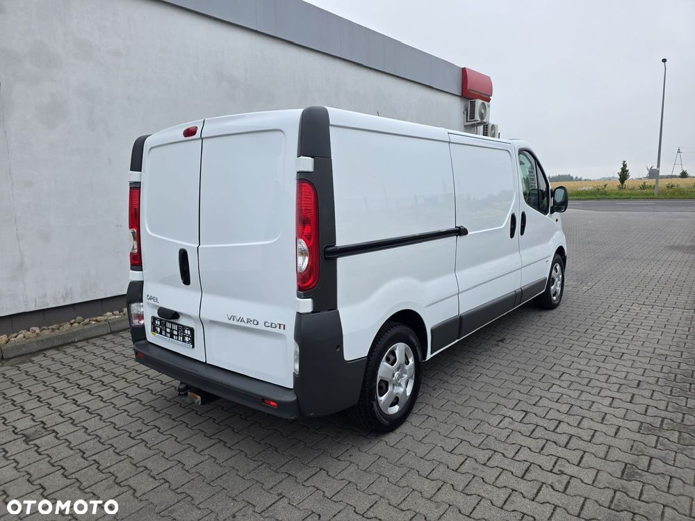 Opel Vivaro - 4