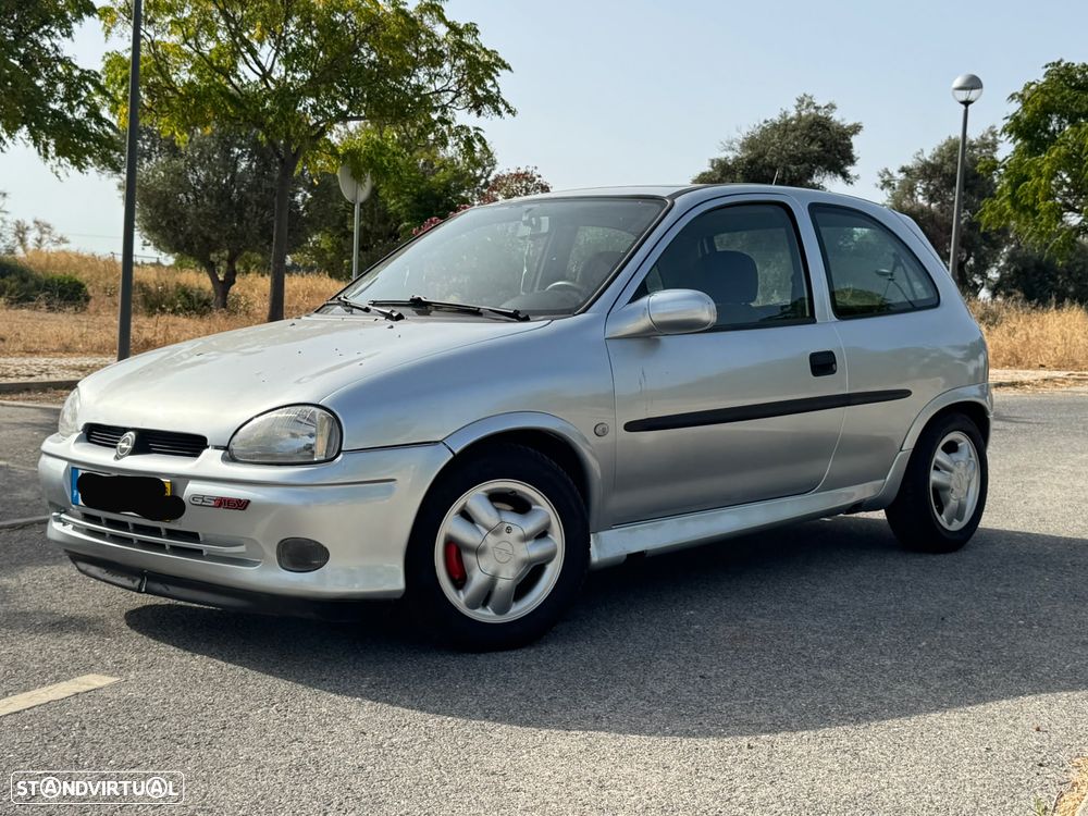 Opel Corsa 1.6 16V GSi - 1