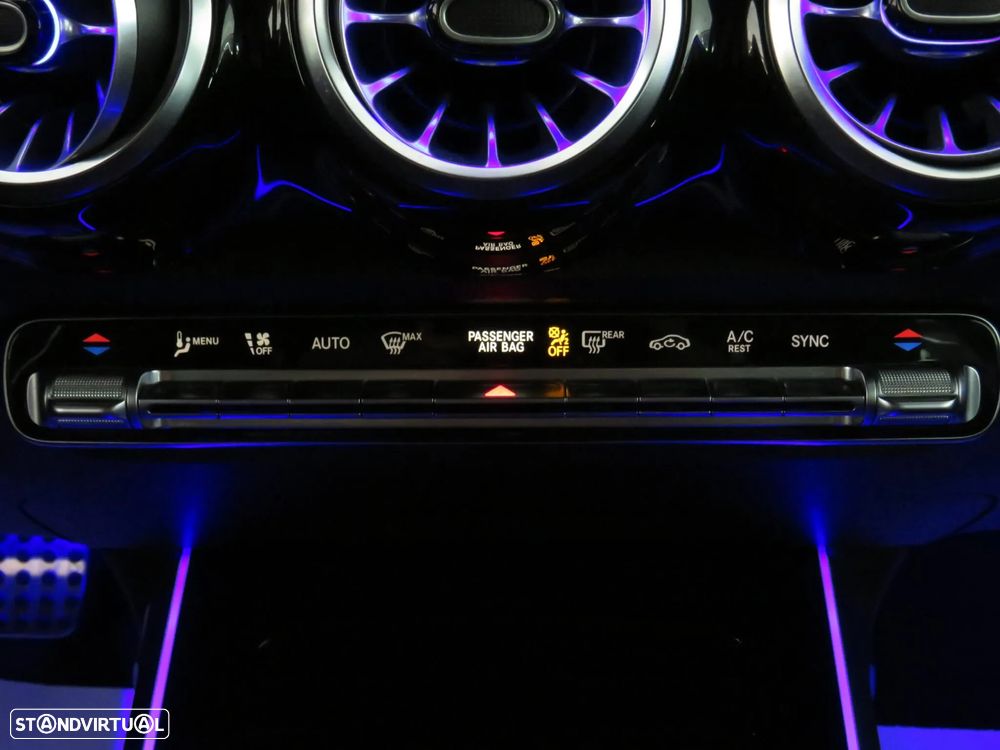 Mercedes-Benz GLB 200 d AMG Line - 45