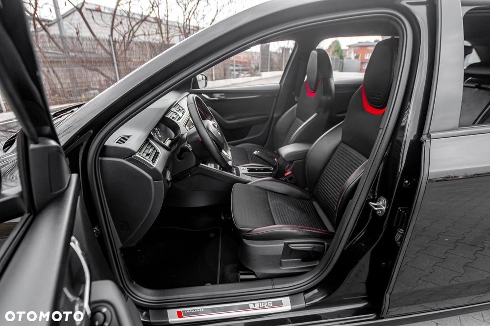 Skoda Octavia 2.0 TSI RS - 20