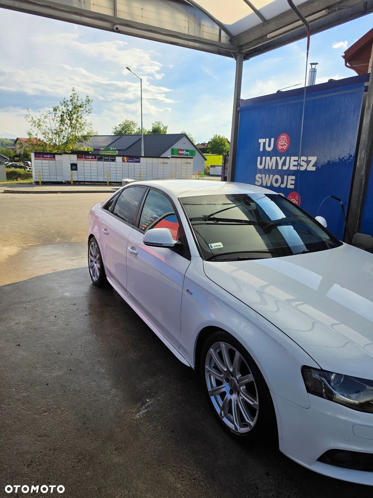 Audi A4 Limousine 2.0 TDI Quattro - 3