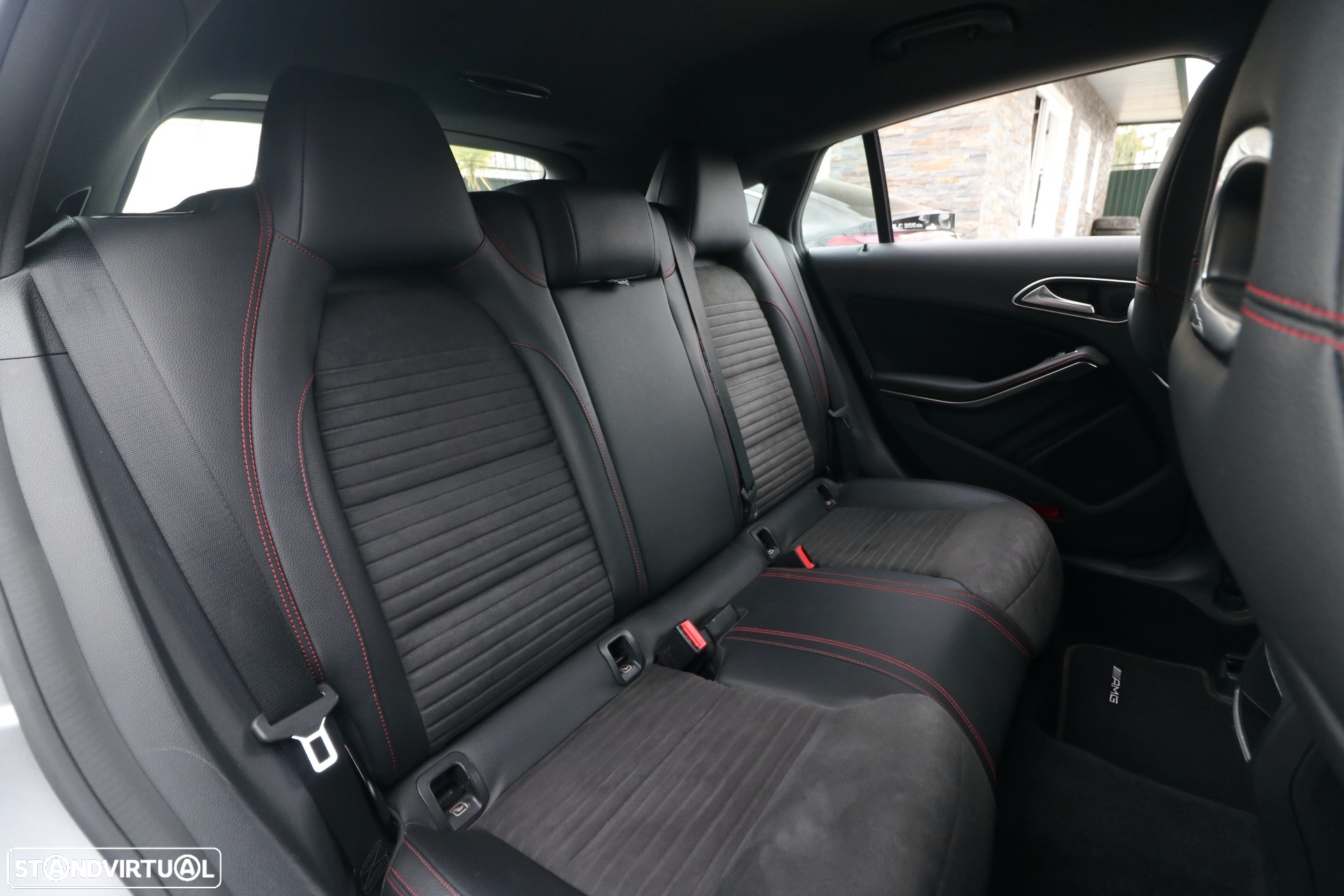 Mercedes-Benz CLA 220 d Shooting Brake AMG Line Aut. - 13