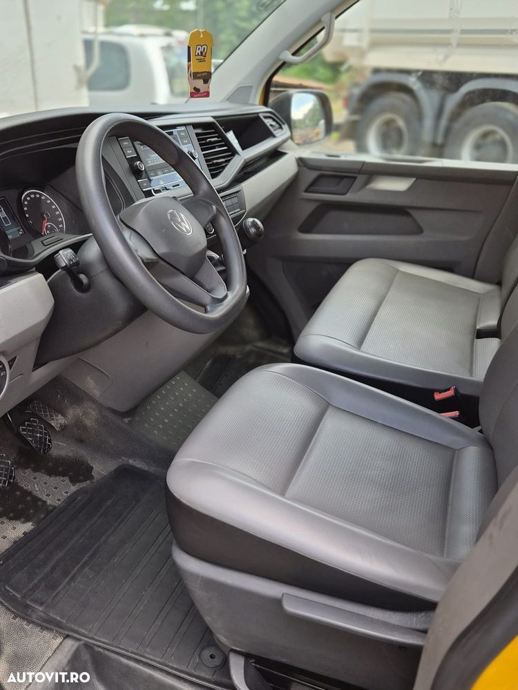 Volkswagen Transporter - 11