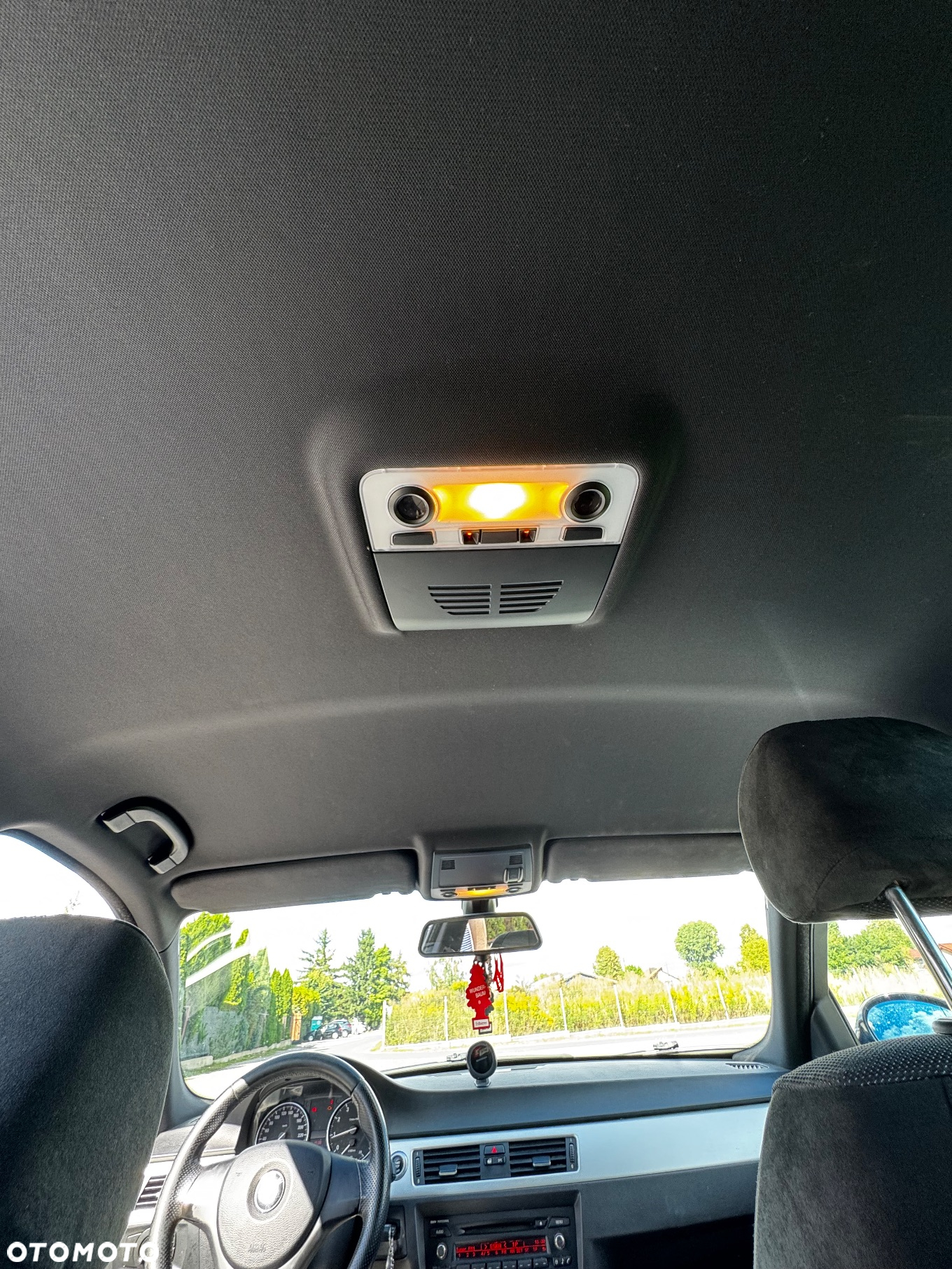 BMW Seria 3 320i Touring Edition Sport - 13