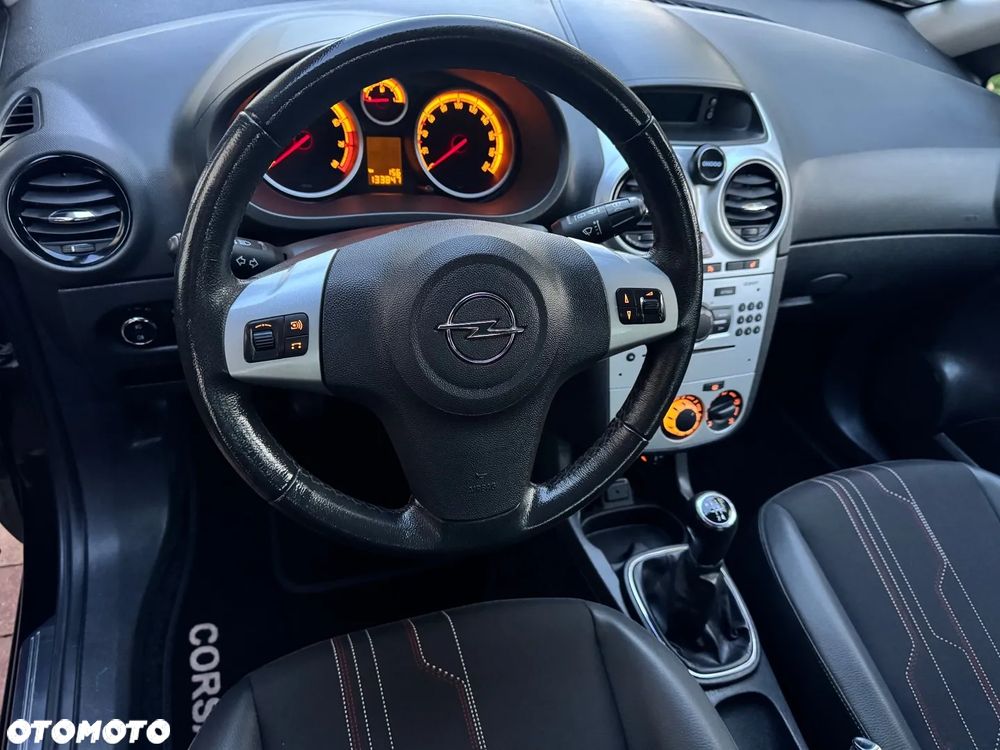 Opel Corsa 1.4 16V Edition 111 Jahre - 13