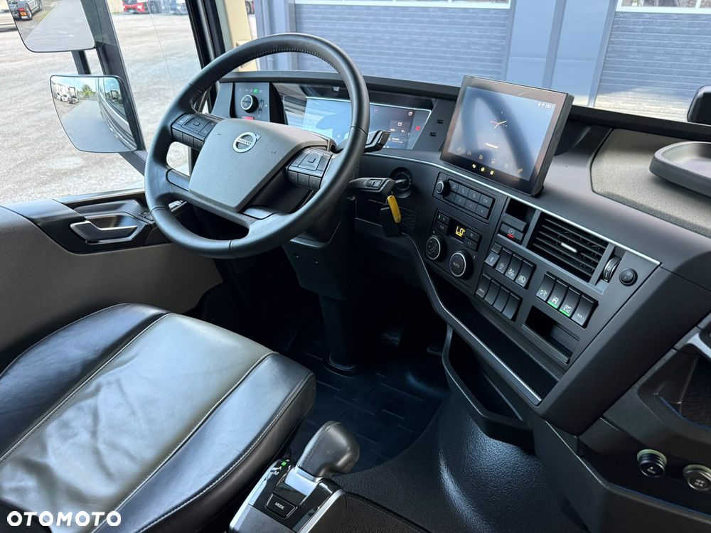 Volvo FH/540/EURO6/FULL LED/SKÓRY/24.4L/100km/METALIK /ON1100 L/SPROWADZONY - 30