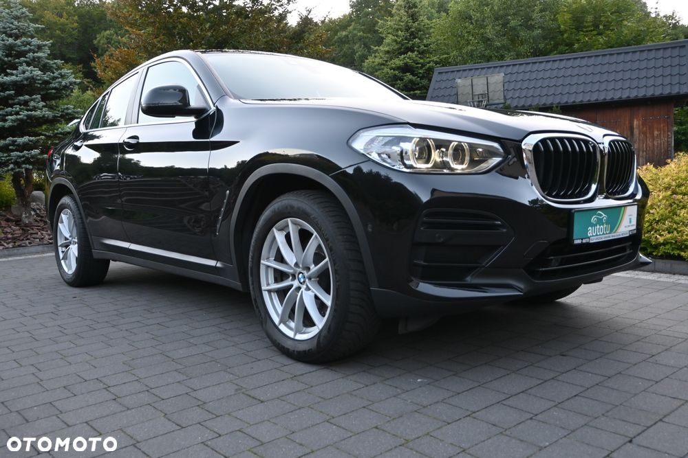 BMW X4 xDrive20d - 11