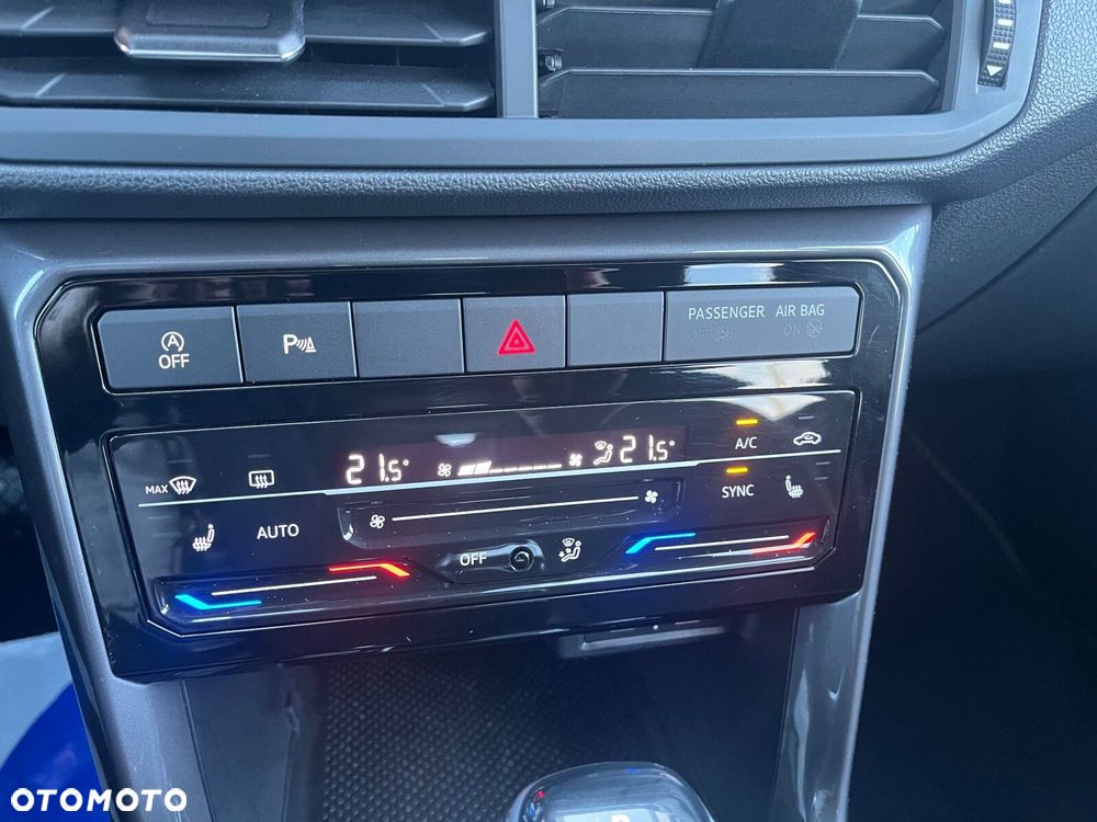 Volkswagen T-Cross 1.5 TSI ACT Style DSG - 25