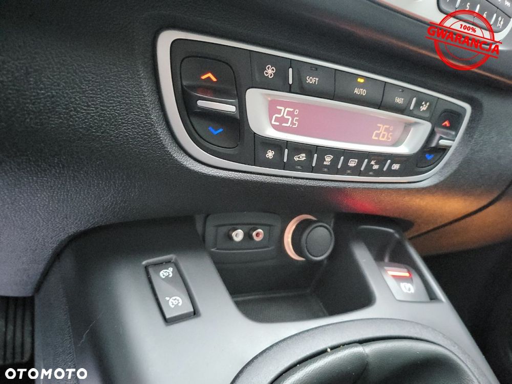 Renault Scenic 1.6 16V TomTom Edition bioetanol - 38