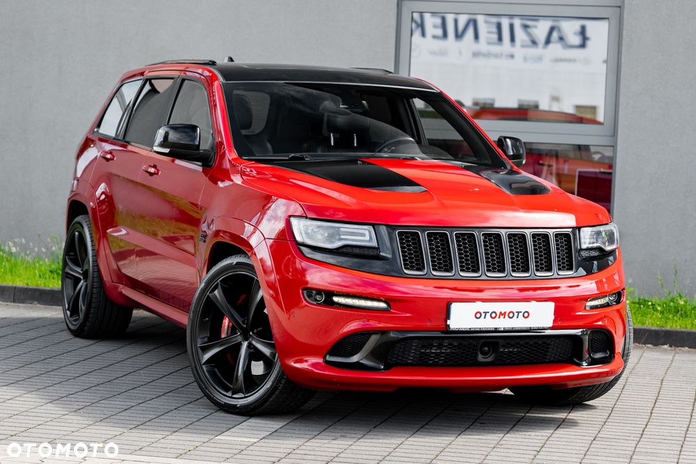 Jeep Grand Cherokee SRT8 - 6
