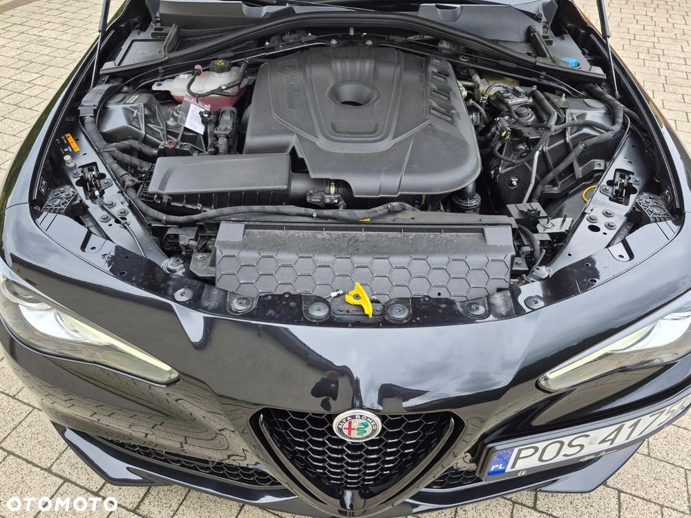Alfa Romeo Giulia 2.2 D Turbo Sprint - 25