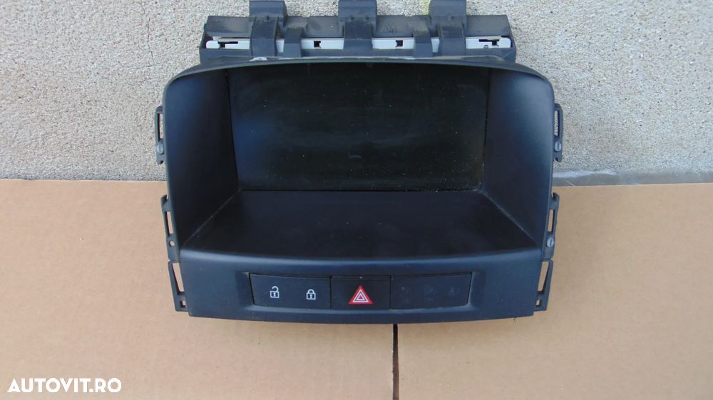 Display ecran afisaj navigatie Opel Astra J an 2009-2015 cod 20939145 - 2