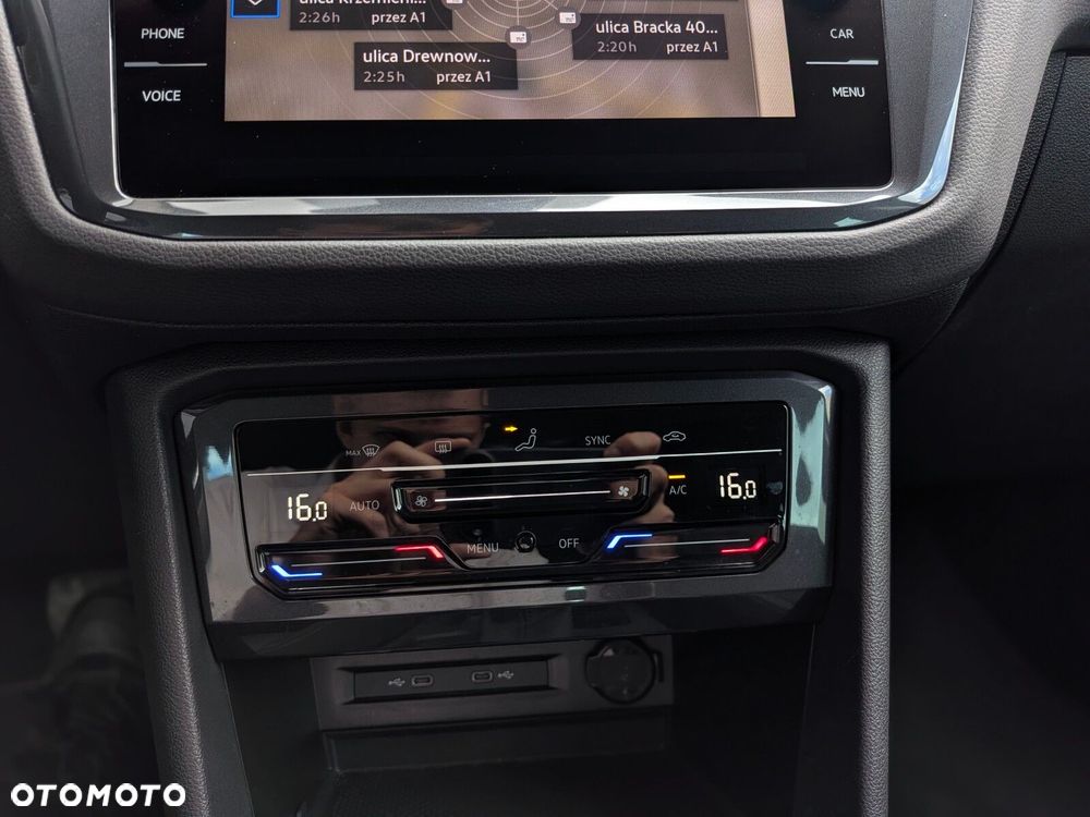 Volkswagen Tiguan 1.5 TSI EVO Life DSG - 28