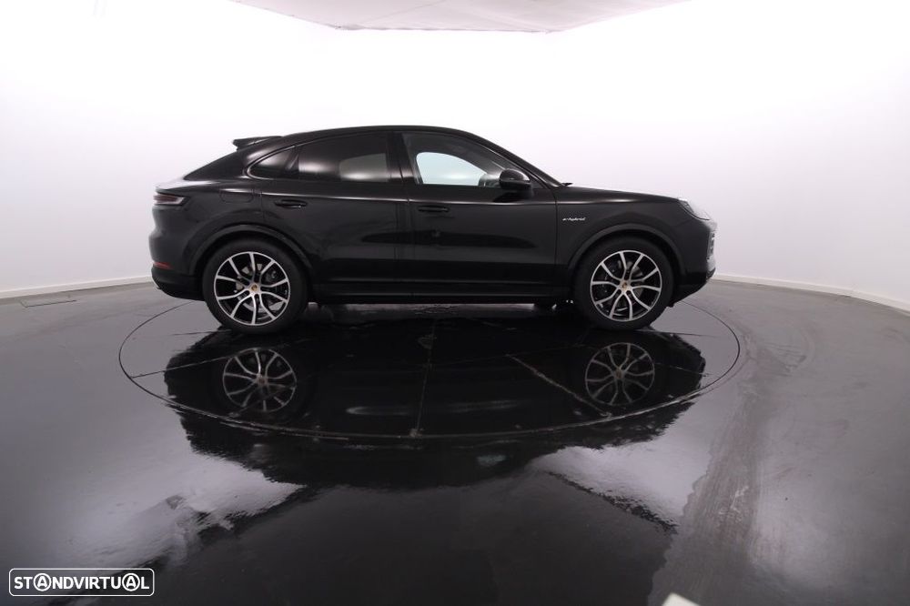 Porsche Cayenne E-Hybrid - 9